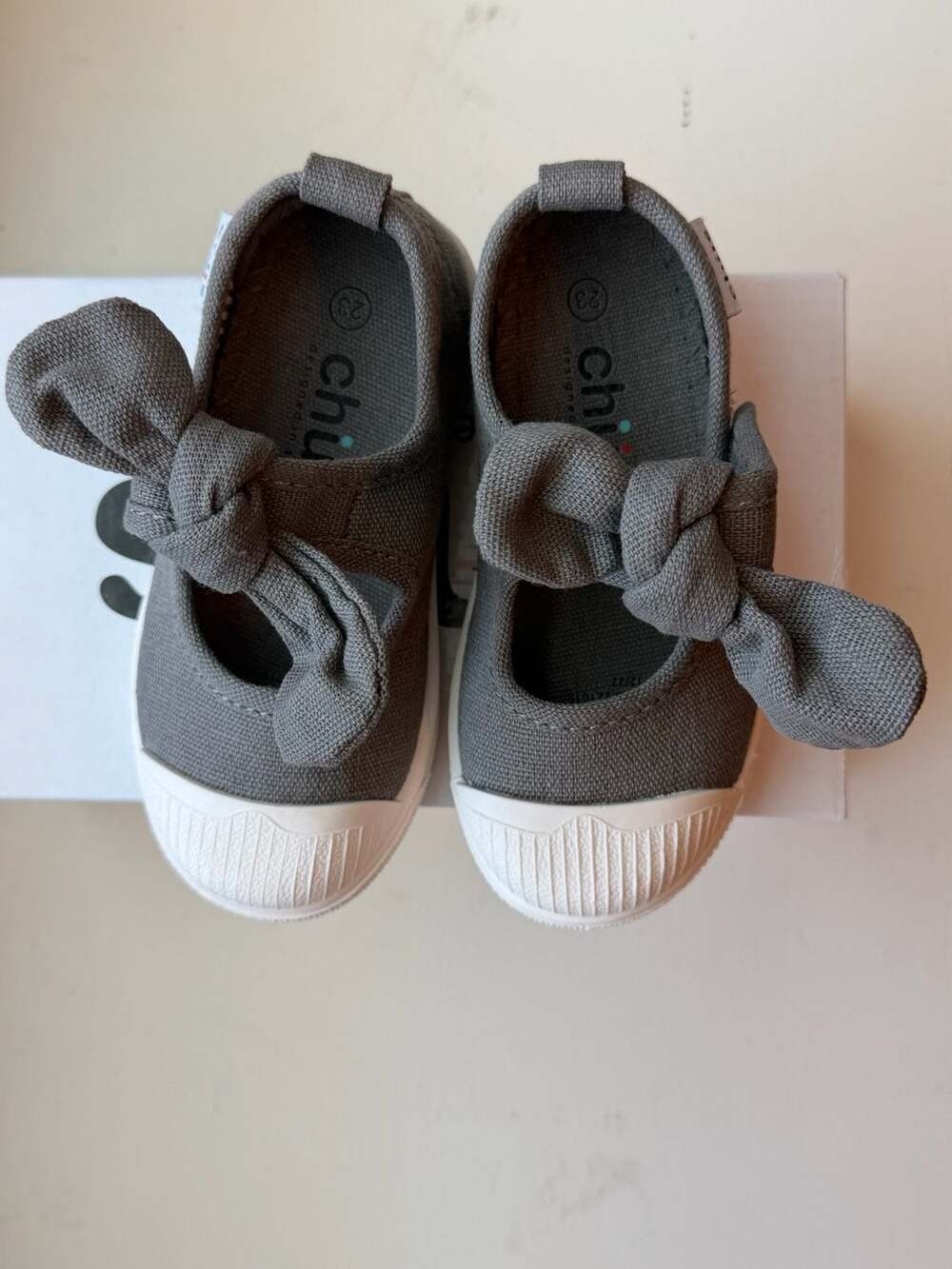 Chus Athena Grey Canvas Bow Mary Jane Sneakers Kids Size 7 EU 23 CH02 - Picture 2 of 5